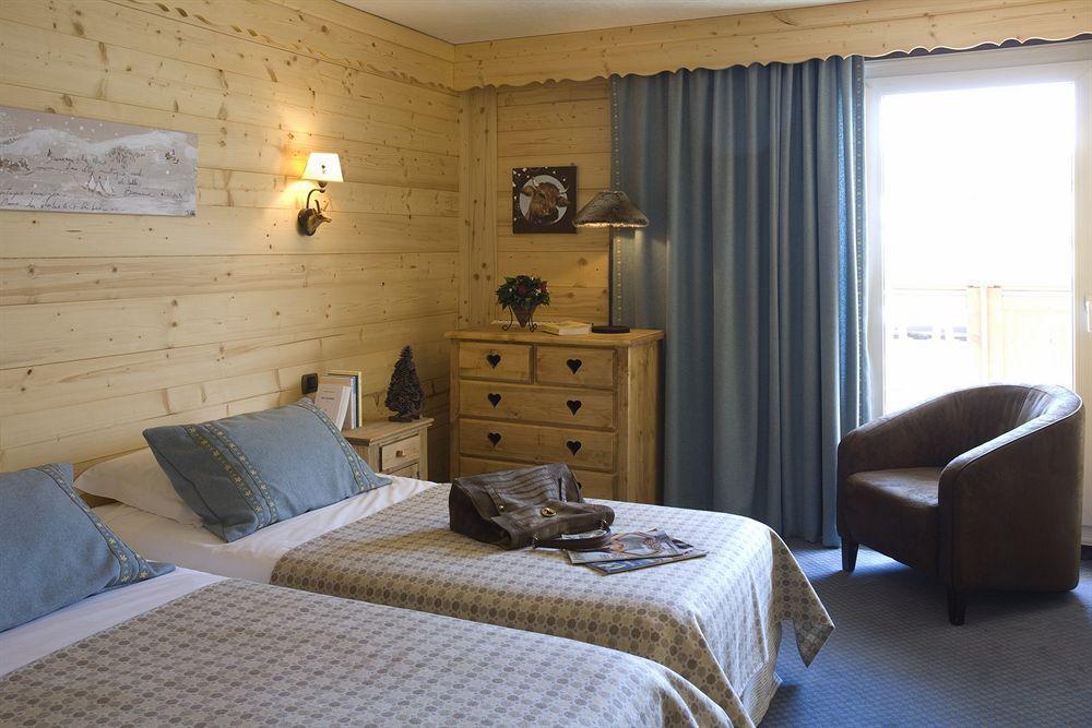Le Souleil'Or Hotel Лес дьо Алпс Екстериор снимка