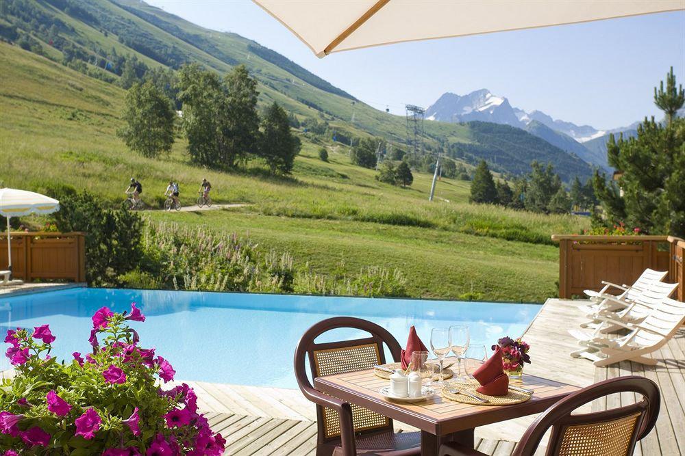 Le Souleil'Or Hotel Лес дьо Алпс Екстериор снимка