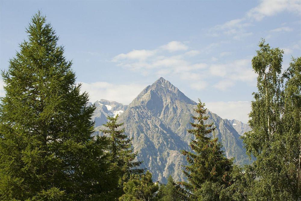 Le Souleil'Or Hotel Лес дьо Алпс Екстериор снимка